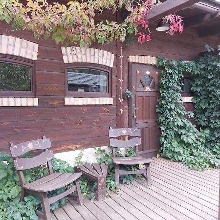 Villa Tamarynowa Osada - Kraina Udanego Wypoczynku Lowyn Esterno foto