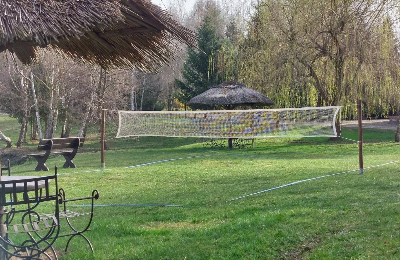Villa Tamarynowa Osada - Kraina Udanego Wypoczynku Lowyn Esterno foto