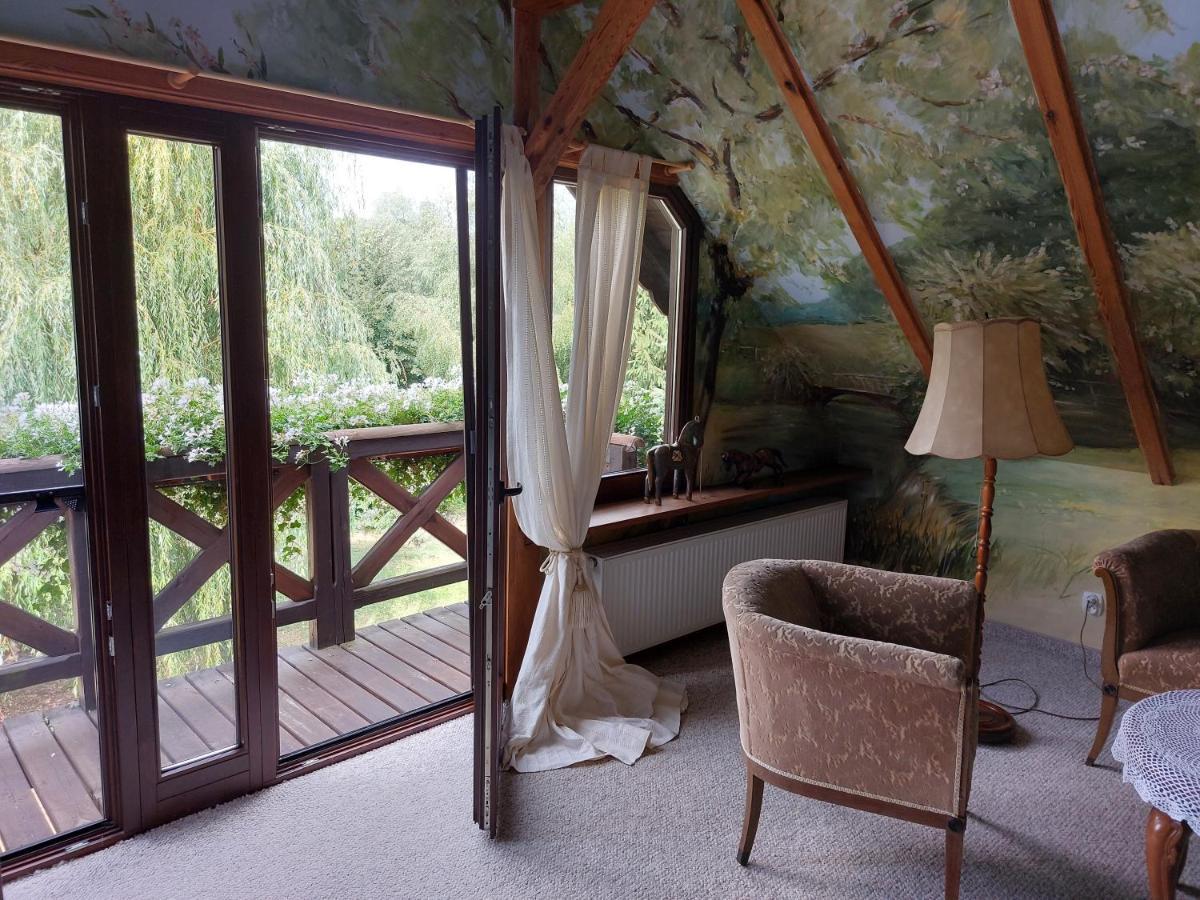 Villa Tamarynowa Osada - Kraina Udanego Wypoczynku Lowyn Esterno foto
