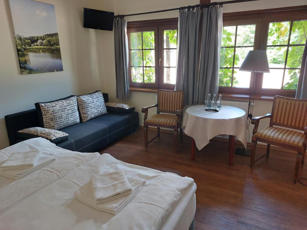 Villa Tamarynowa Osada - Kraina Udanego Wypoczynku Lowyn Esterno foto