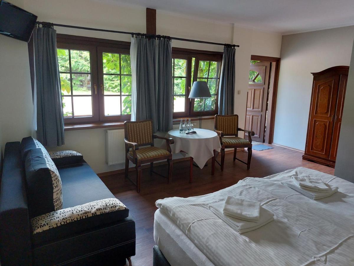 Villa Tamarynowa Osada - Kraina Udanego Wypoczynku Lowyn Esterno foto