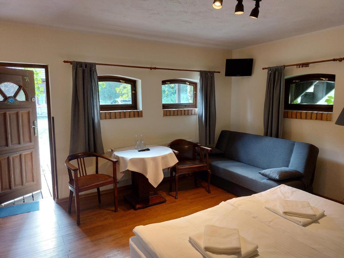 Villa Tamarynowa Osada - Kraina Udanego Wypoczynku Lowyn Esterno foto